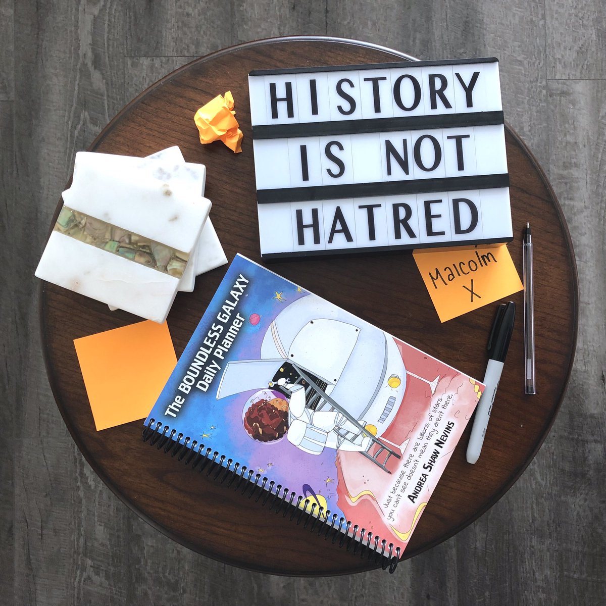 AndreaSNevins's tweet photo. Spread the love! Order The Boundless Galaxy Daily Planner for a friend today: https://t.co/b2stXE16O2 #BlackHistoryMonth #MalcolmX #AmazonPrime https://t.co/MbAhFbTCa4