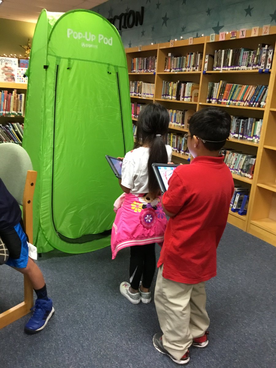 JudyBBoone's tweet photo. The library is the largest classroom in a school. School librarians are teachers. #TexLeg please revise SB No3 to include school librarians. #SchoolLibrariansAreTeachers https://t.co/HU8wGo1FAe