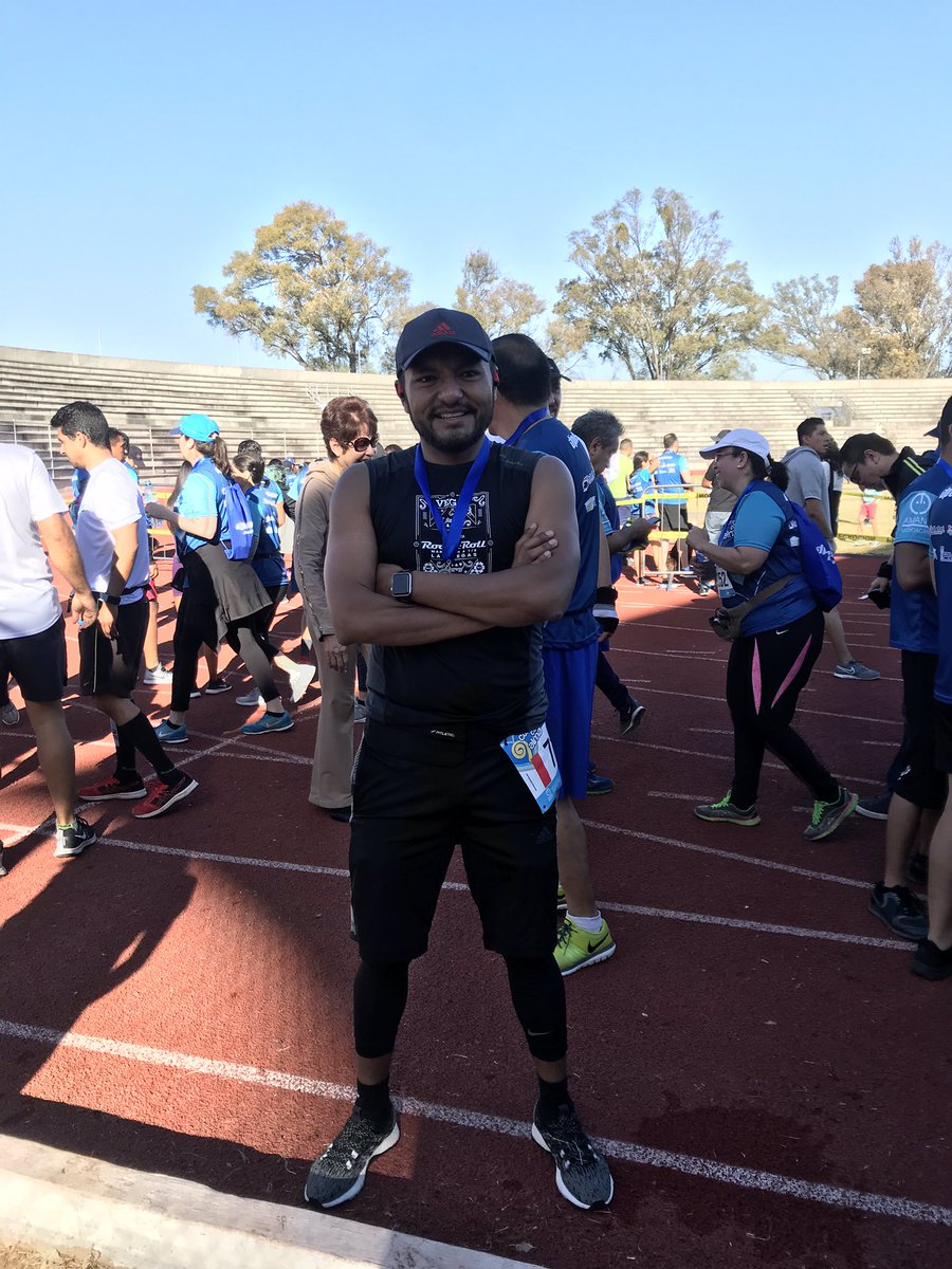 Pepecuevas's tweet photo. Runners 🏃🏾 🏃🏾 #CorreconAlma #running https://t.co/zAYNc0Hex3