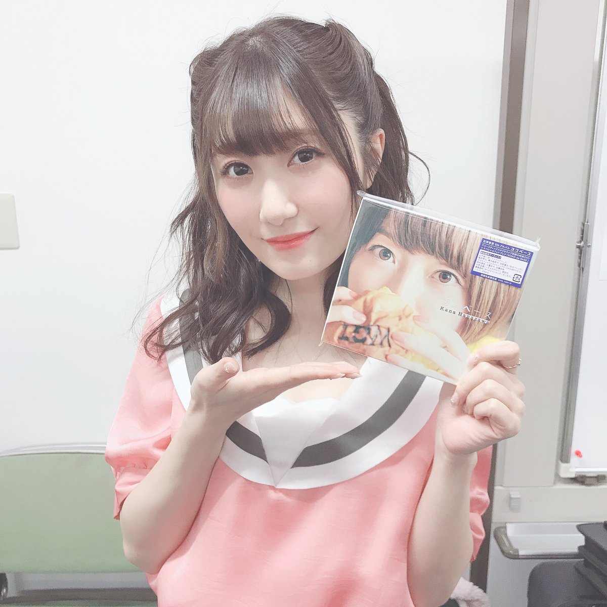 花澤香菜 Pa Twitter ココベース 最後の曲 Ready To Go のコーラスを 私の友人達に担当してもらったのですが 大沢事務所から日高里菜ちゃんと久野美咲 ちゃんも協力してくれました 本当にありがとう ああ 可愛い 花