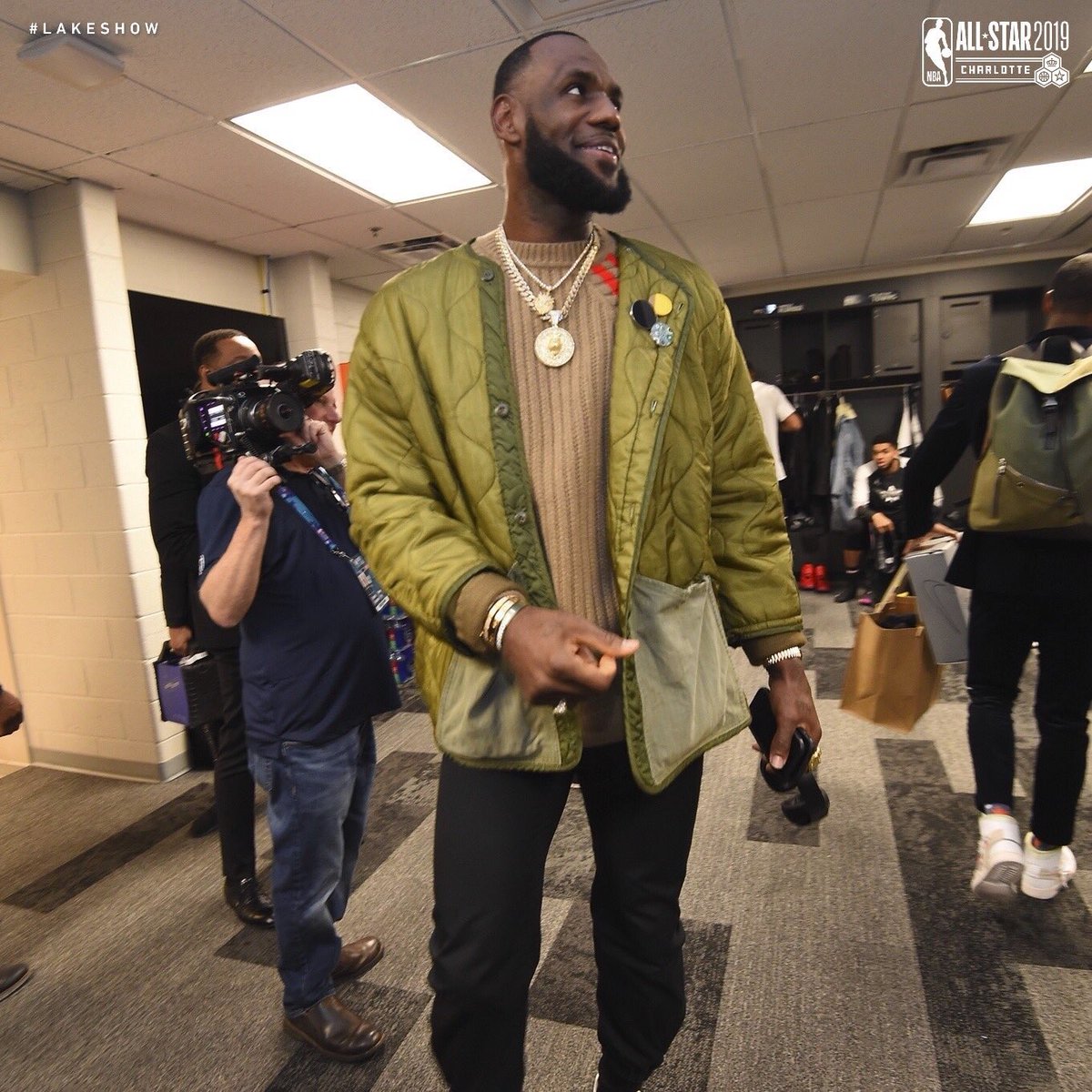 ¡#LeBronJames ya llegó!