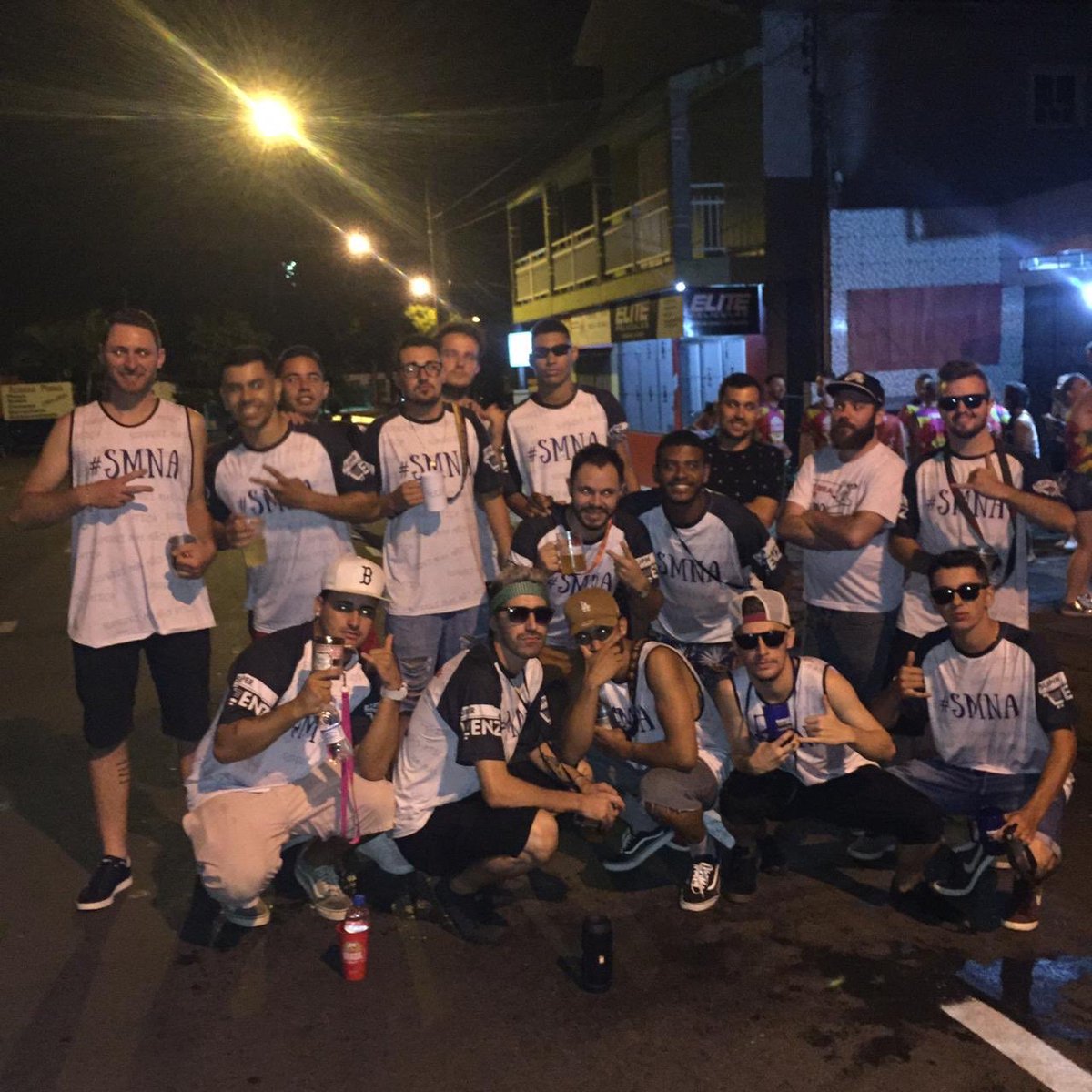 negomaura_'s tweet photo. É os GORI!! #SMNA 💥🇨🇴 https://t.co/5v1BLR0QfB