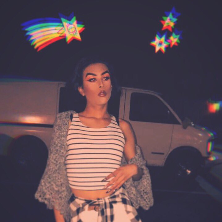 LexaMarshelle's tweet photo. I spent two hours on this loook because....     Because I’m a BOSS ASS 🤬🥰 #makeup #gloss #marshy https://t.co/canS3riqPQ