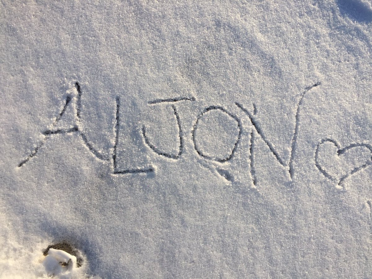 aljonatics_pamp's tweet photo. We Love you always  💛@AljonMendoza_ https://t.co/hJLWov6367