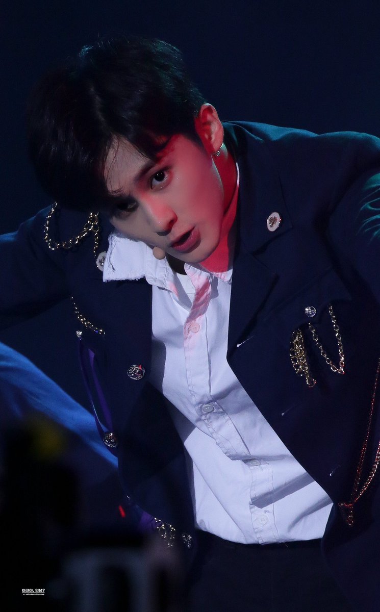 _MarkLee99_'s tweet photo. oKAY SIR IT'S TIME TO STOP NOW MY HEART IS TOO WEAK https://t.co/yno8V7TgEi