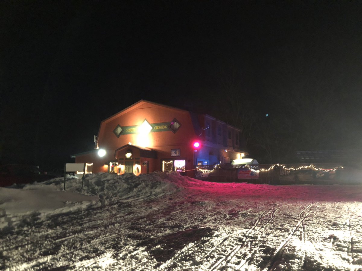 mgradison's tweet photo. Thx to @coyotecrossing1 and Bucksnort for some cold beverages and great food. Good fun good drink good laughs. #piphisleddingadventure #whoneedswater https://t.co/ZwPuY64MIc