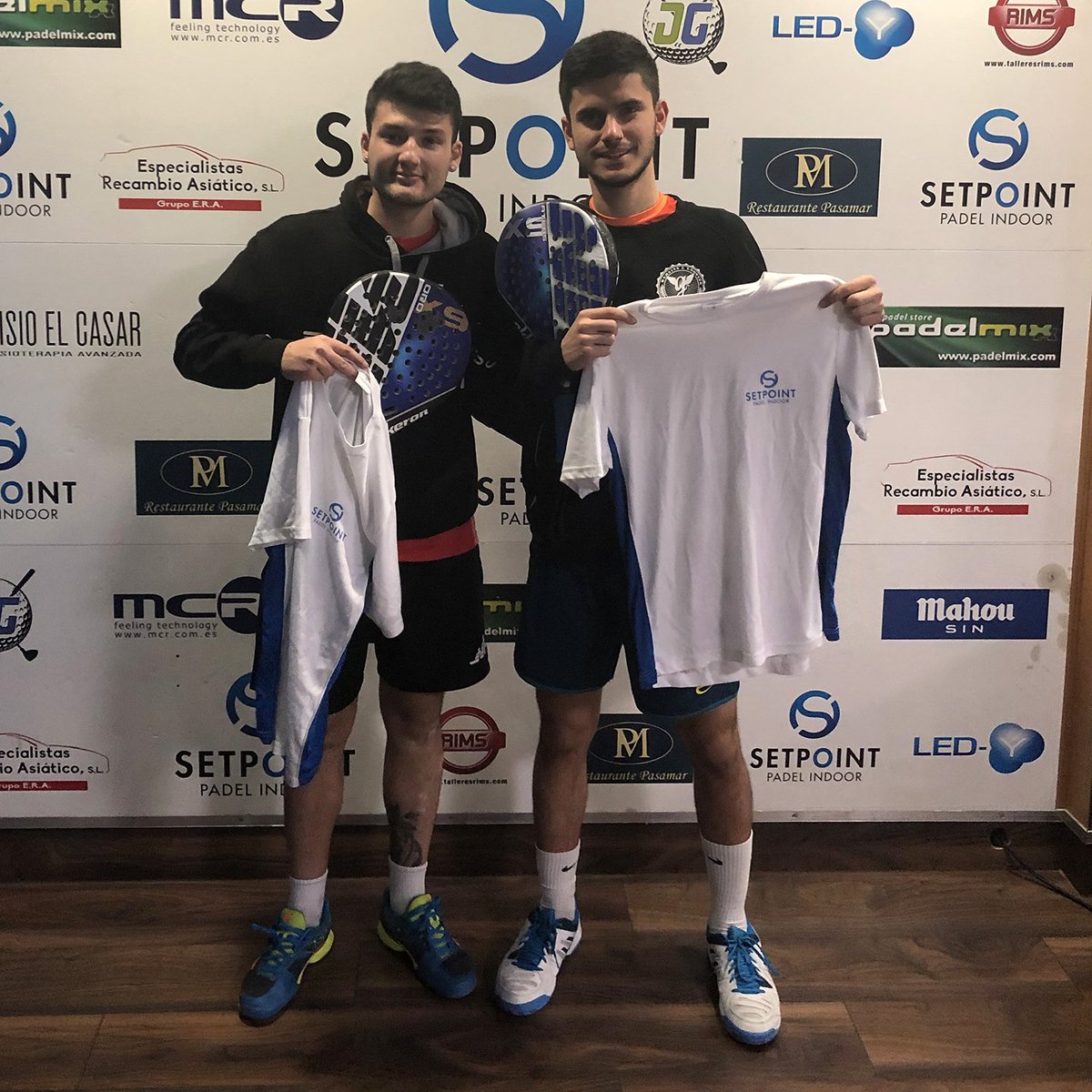 SetPointG's tweet image. ¡Buenos días! Comenzamos una nueva semana con las fotos de nuestros campeones del pasado 16 de febrero ¡Enhorabuena, campeones!