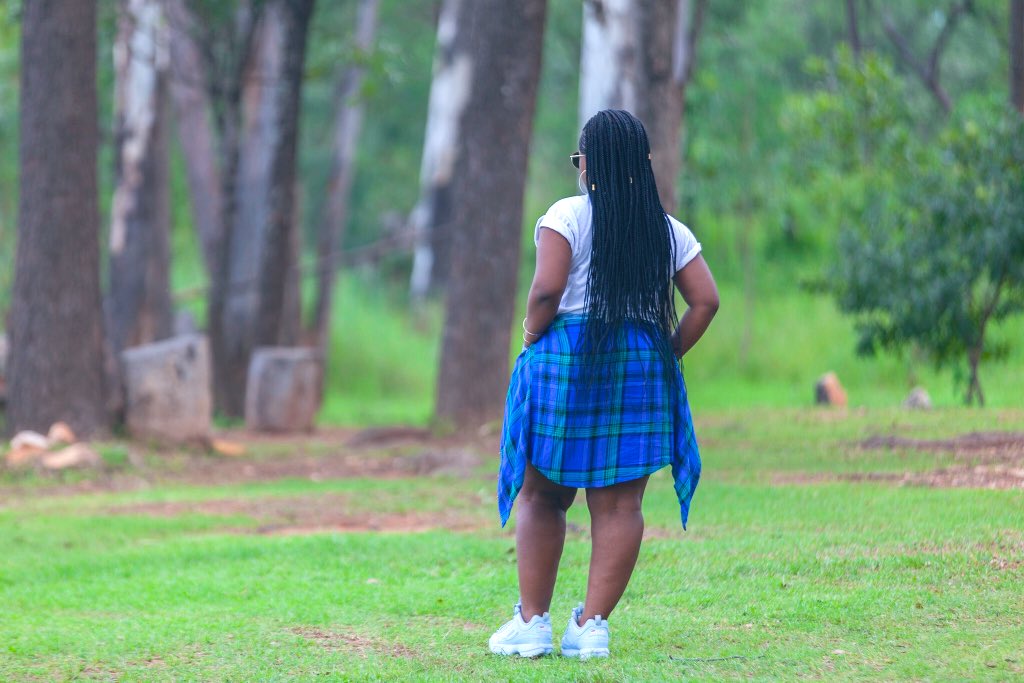 Sometimes people will do things to you not because anything is wrong with you.... but because they themselves are broken and you become a catalyst for their anger. Don’t be deterred or give up.... stop looking back and keep your head focused forward. May you Dominate this week!
