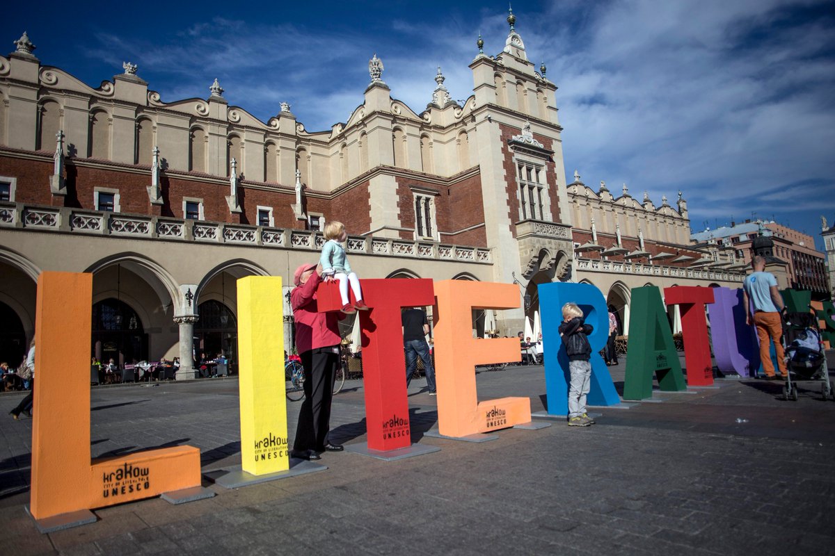 ‼️📢‼️Last moment to apply to the #KrakowResidencyProgram! Waiting for the applications until next Monday! Hurry up!
krakowcityofliterature.com/programme/krak…