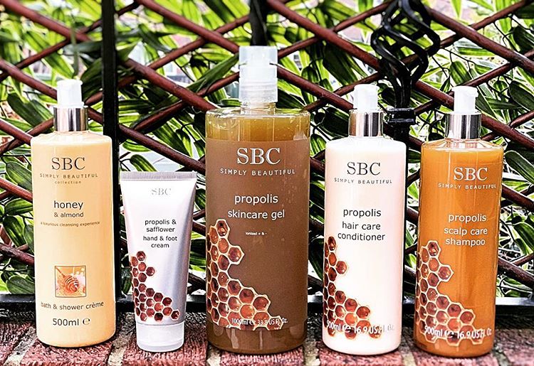 AD - @SBCgels Gels Propolis Skincare #TSV on <a href="/qvcuk/">QVC UK</a> 21st Feb

Using the power of #Propolis this collection can make a real difference to the health of your skin, hair &amp; scalp

Full Info ➡️#Blog - wp.me/p5XAKf-1Gr

#SBCGels #MaleBlogger #Propolis #MYQVCFind #BBlogger #RT