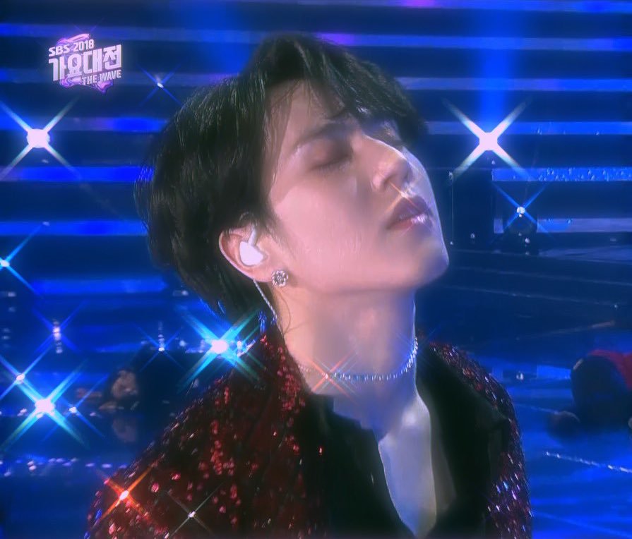 ahgansfw's tweet photo. Imagine giving him the suck of his life while trying not to mess up your lip gloss 
#yugyeomnsfw #got7nsfw #yugyeom https://t.co/CZ8CWPeoci
