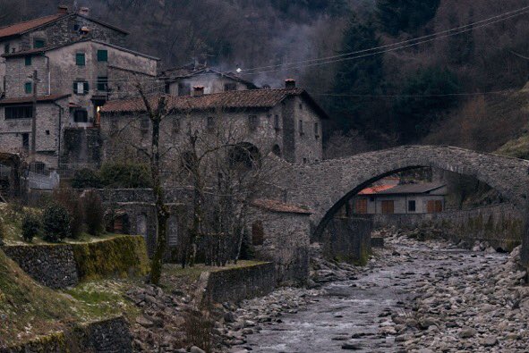 CucinatoStudio's tweet photo. One Euro Italy - a photo series capturing the spirit of inhabitants of tiny Italian villages slowly becoming abandoned by migration to cities.  Thx @s_tesker for gracing our studio w/ these beautiful images. For anyone wishing to learn more about Serge: https://t.co/aIQBhwOyjc https://t.co/ymYkmlqFWQ