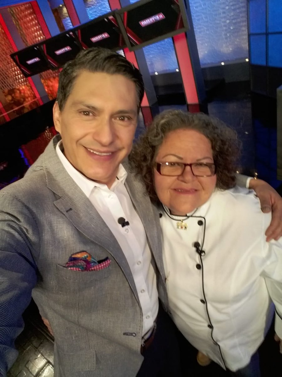 Bellos momentos al convivir con grandes personas de azteca , gran bello caballero : juan barragan