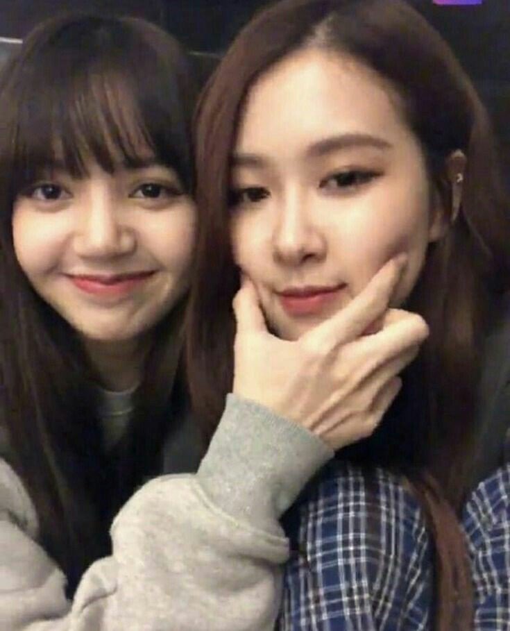 DonKiss4vr's tweet image. Magkamukha tlga sila 😍😍😍 

@KissesDelavin @sueanna_dodd 💓💓💓 #SueKi