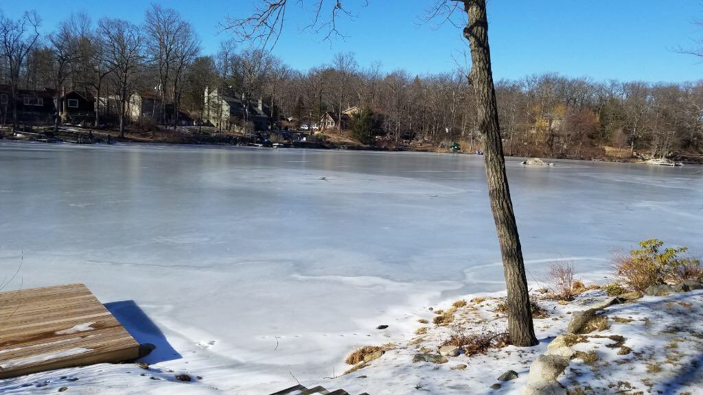 #silence #reloading #cantwaitforspring #lakelife #hlcc #highlandlakesnj #newjersey #sussexcounty #vernontownship #cabinlife #lakecabin #sunset #winteratthelake #lakehouse #iceonthewater #iceonthelake #northjersey #sussexcountynj #vernonnj #countrylife #winter #babyiscoldoutside