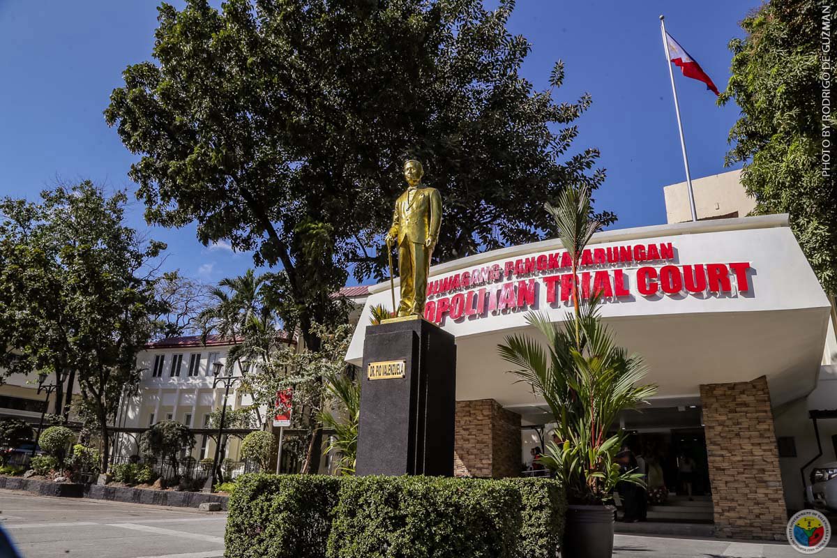 valenzuelacity's tweet photo. Today, we inaugurated the newly refurbished Metropolitan Trial Court (MTC) Building. Mayor @rex_gatchalian, together with Chief Justice Lucas Bersamin and other city officials led the ceremony.
@SCPh_PIO
#VC21CharterDay
#TuloyTuloyAngAsenso https://t.co/lxQxrLGodS