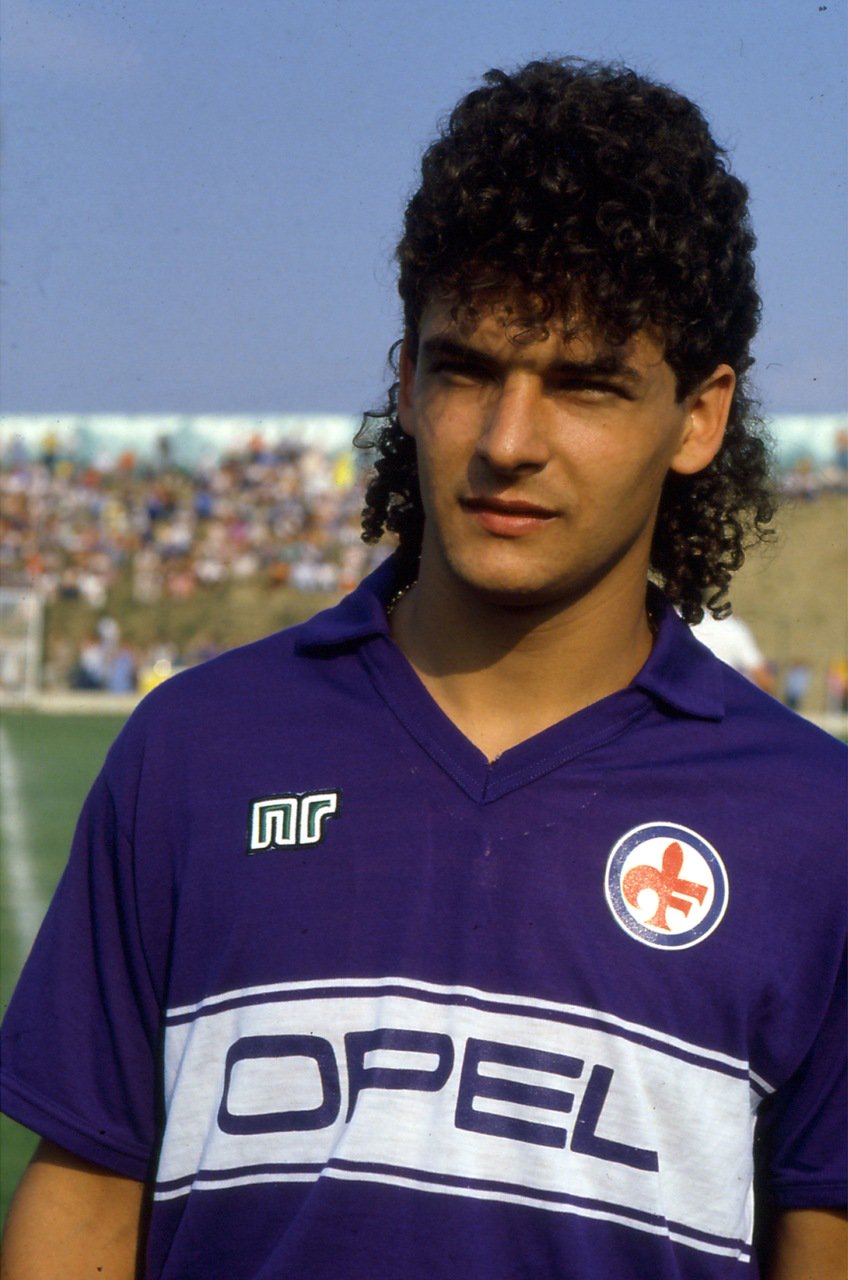 Happy birthday Roberto Baggio(born 18.2.1967) 