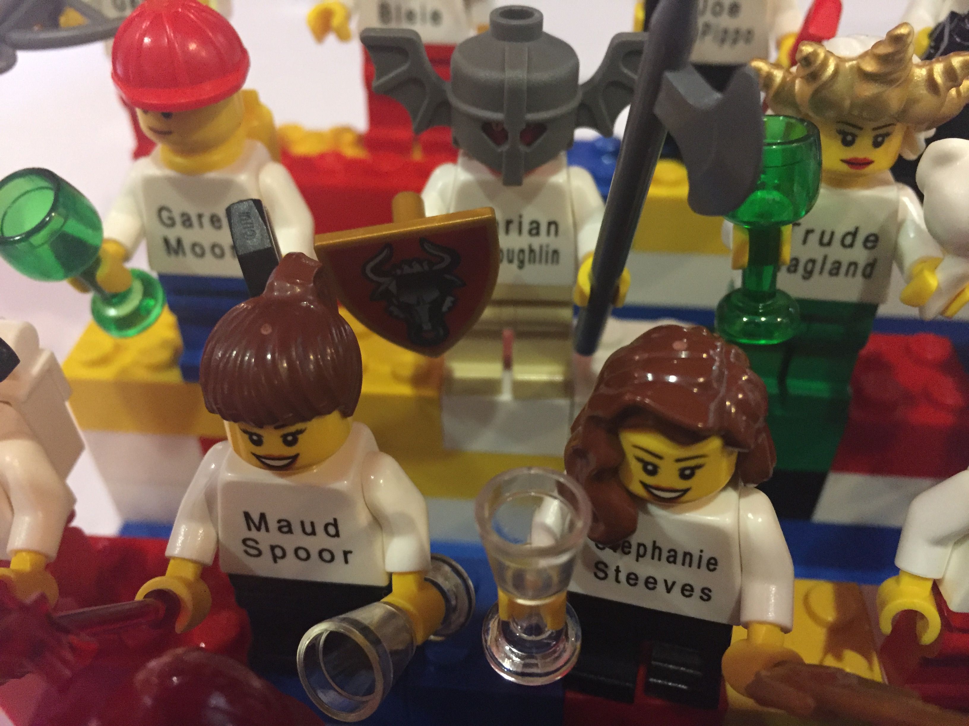 Challenge Twitter: "Looking back at a recent #ToyFactory event - our client opted to use Lego for their #CSR event. A great event to ensure efficient production lines and