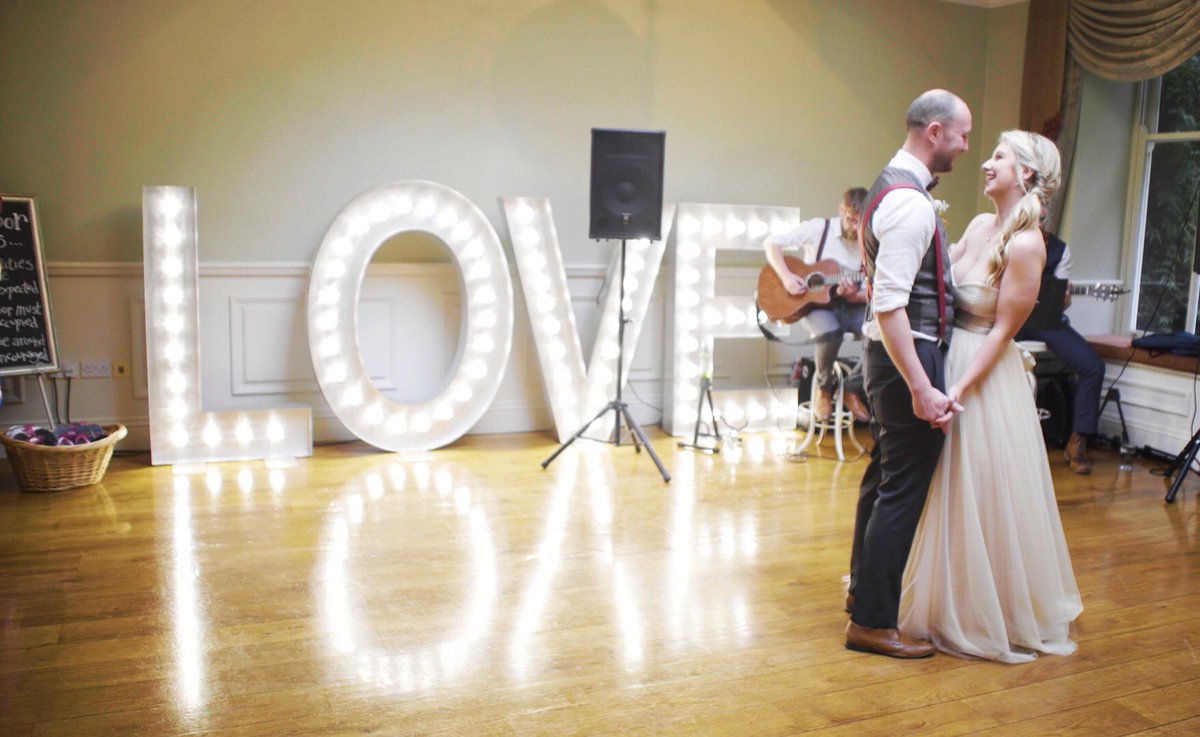 JohnstoneFilms's tweet photo. Our contemporary package offers a beautiful film that tells the story of your day as it unfolds. We will capture the footage from your entire day and edit this into a cinematic style film.

#wedding #weddingfilm #weddingdress #bride #groom #love #weddingdecor #weddingvideography https://t.co/0sWDeDuZtE