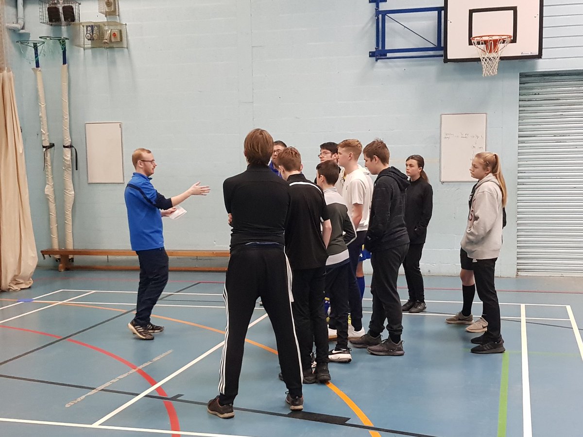 HampshireFARefs's tweet photo. First couple of practicals underway. Looking at DOGSO and Penalty Kick Management #RefDev #RoadtoWembley https://t.co/JCptDOk60d