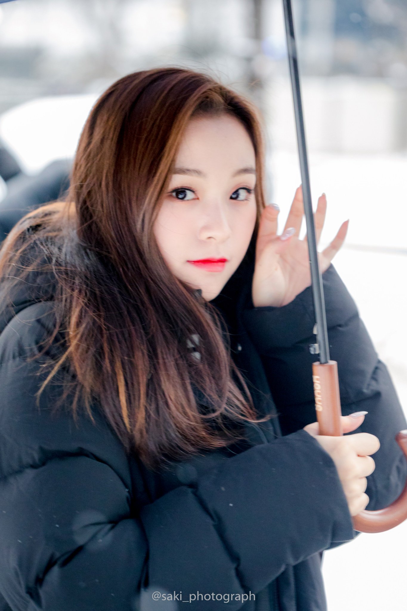 DzrAYXRVAAAuZwt.jpg:large