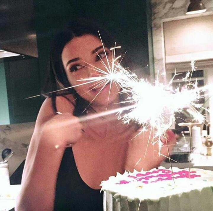 Ele_Collins's tweet image. February 18th, officially MY NAME DAY! 24 never look and felt so good! ❤