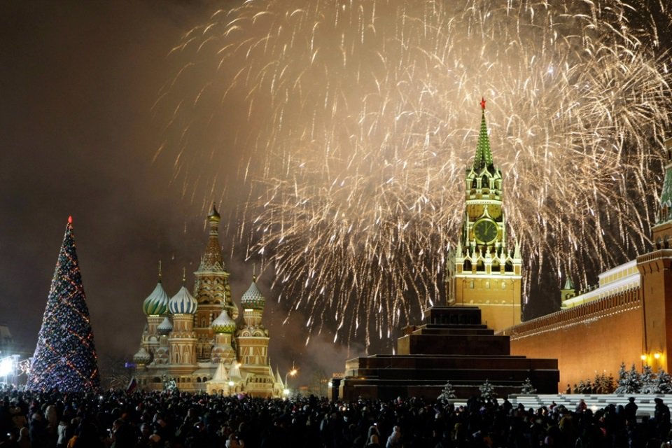 Российские новогодние картинки, коты надписями