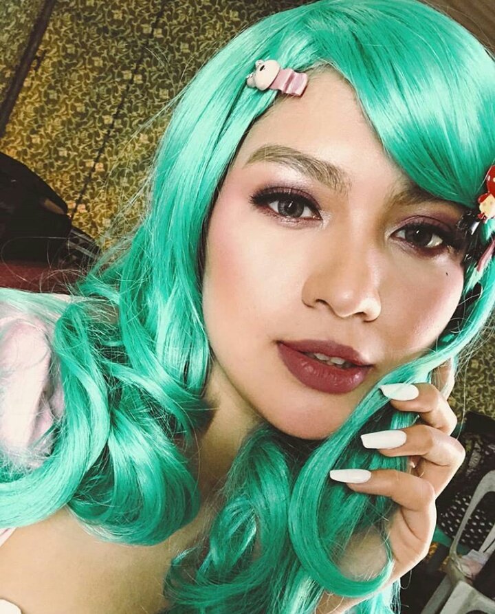 JANEsterszILO's tweet image. &quot;Annie Mariano selfies&quot;

#ProjectFeb14 #ProjectFeb14NowStreaming @itsJaneOineza 

Stream on @iwant app