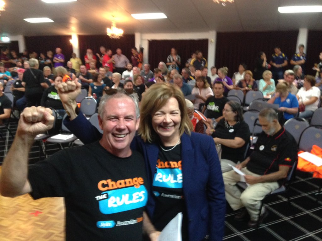 Big crowd in #Forde ready to #ChangeTheRules for secure jobs and decent wages. @MicheleONeilAU & QCU's Michael Clifford are leading tonight's event. @unionsaustralia