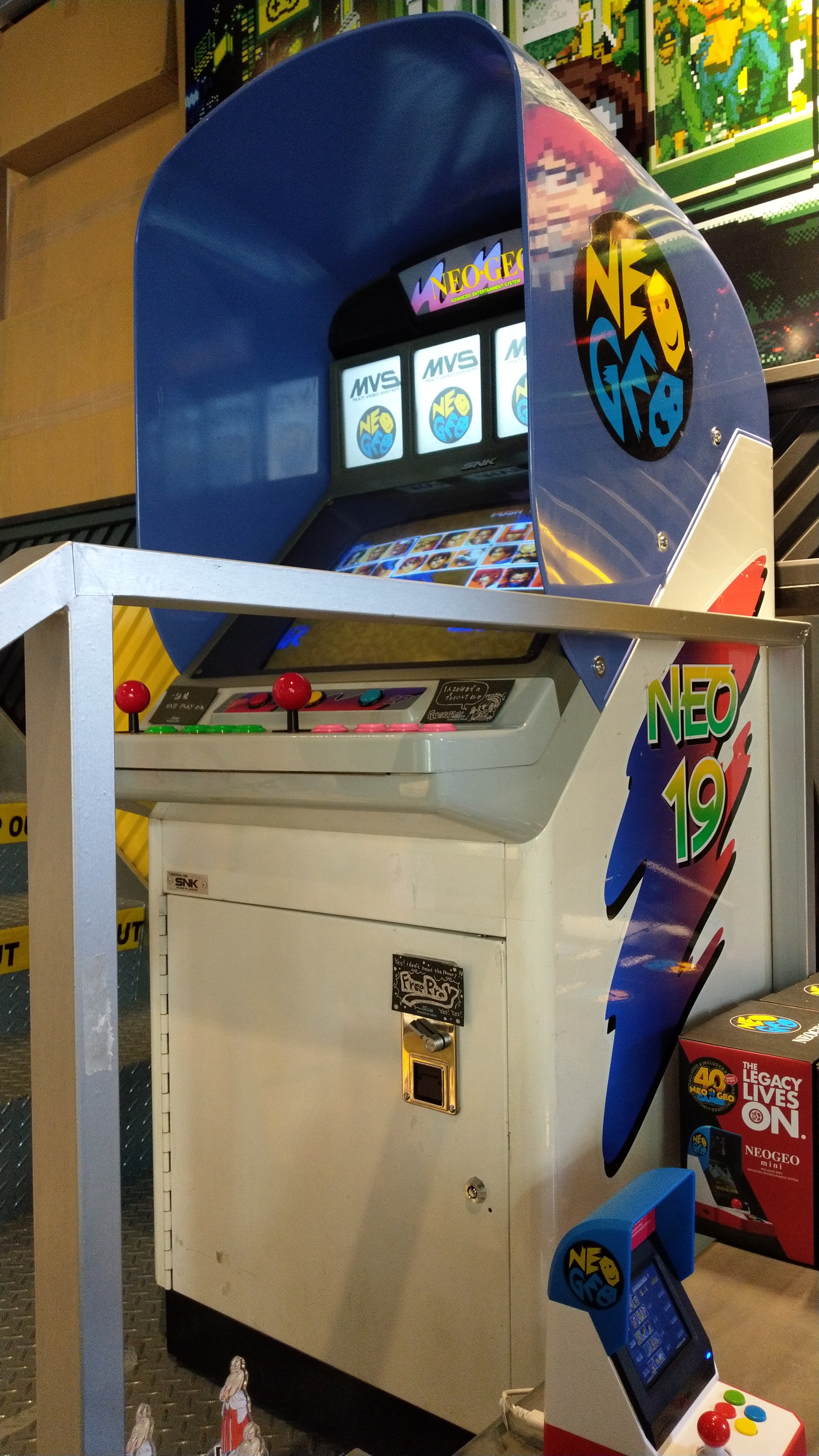 Multi Video System NEO 19 4Slot Type - SNK (Video Game