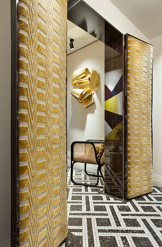 Casa Decor (@casadecor) on Twitter photo Los #tejidos y #papelespintados de <a href="/gastonydaniela/">Gaston y Daniela</a> visten diferentes espacios de #CasaDecor2019, entre ellos, los aseos de uso público diseñados por #VateaEstudio. Aquí la firma textil presenta las #telas Laberinto, Princesa, Prato, Habana y los papeles Verona y Mahón. Los #tejidos y #papelespintados de <a href="/gastonydaniela/">Gaston y Daniela</a> visten diferentes espacios de #CasaDecor2019, entre ellos, los aseos de uso público diseñados por #VateaEstudio. Aquí la firma textil presenta las #telas Laberinto, Princesa, Prato, Habana y los papeles Verona y Mahón.