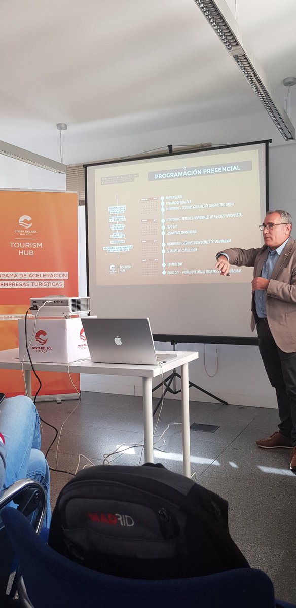 hamacapp's tweet photo. Comenzando Tourim Hub, en @typcostadelsol . ¡A por todas! #turismocostadelsol #malaga https://t.co/1DxpezV9DO