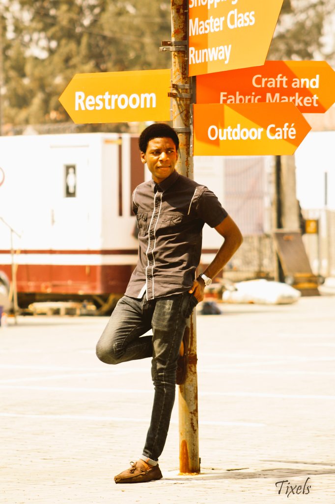 tomixin's tweet photo. Bringing you some sauce this Monday morning!!!

May your week be as bright,colorful and fun as these pictures 😊😊😊😊

📸 : #tixels 

#photoshoot #PhotographyIsArt #photography #photographer #photooftheday #photo #Nigeria #MondayMotivation #mondaythoughts # https://t.co/N5Ekm8Qgag