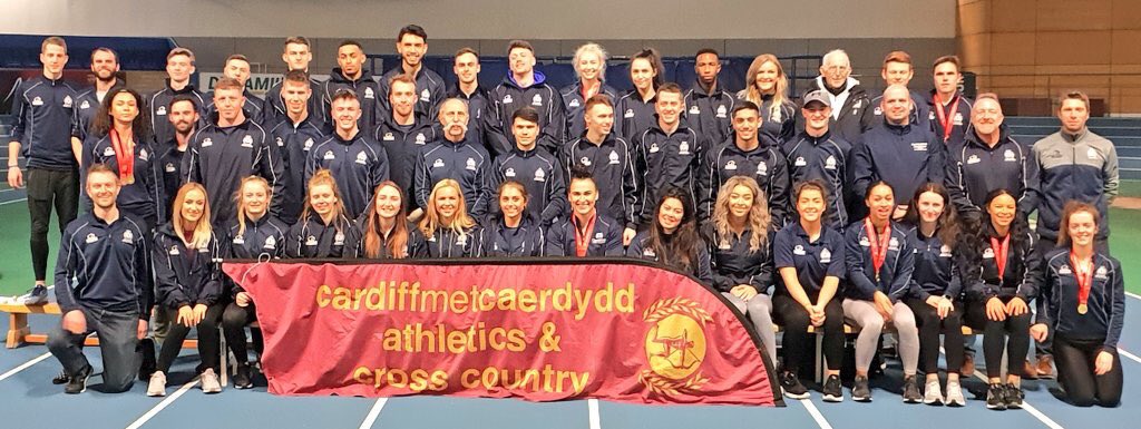HannahTapley1's tweet photo. Still over the moon to have come 2nd at BUCS this weekend with a jump of 1.75. One place higher up the podium than last year 💪
Thanks to the Cardiff met team for making the weekend so enjoyable and amazing #upthemet #fullkitwinners @Met_athletics https://t.co/4wiYYIE7TO