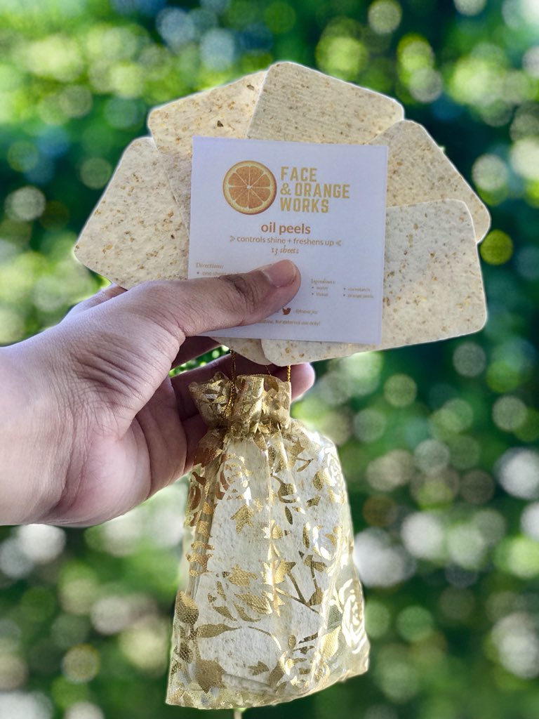 fnow_xu's tweet photo. Oil peels are finally open for pre-orders!

✔️ organically made
✔️ not harsh on the skin
✔️ absorbs that oily feeling

the best part? it's only for Php 24.99!

Contact us at 09771642797 or through our dms! 🍊 https://t.co/jmGHYZpYFc