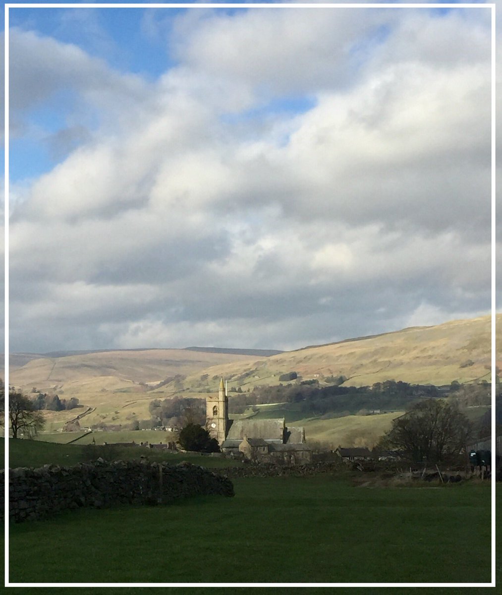 I liked this view with the church in Hawes when I passed yesterday. So I stopped and took a snap 🙂
#YorkshireDales #Wensleydale #church #Hawes