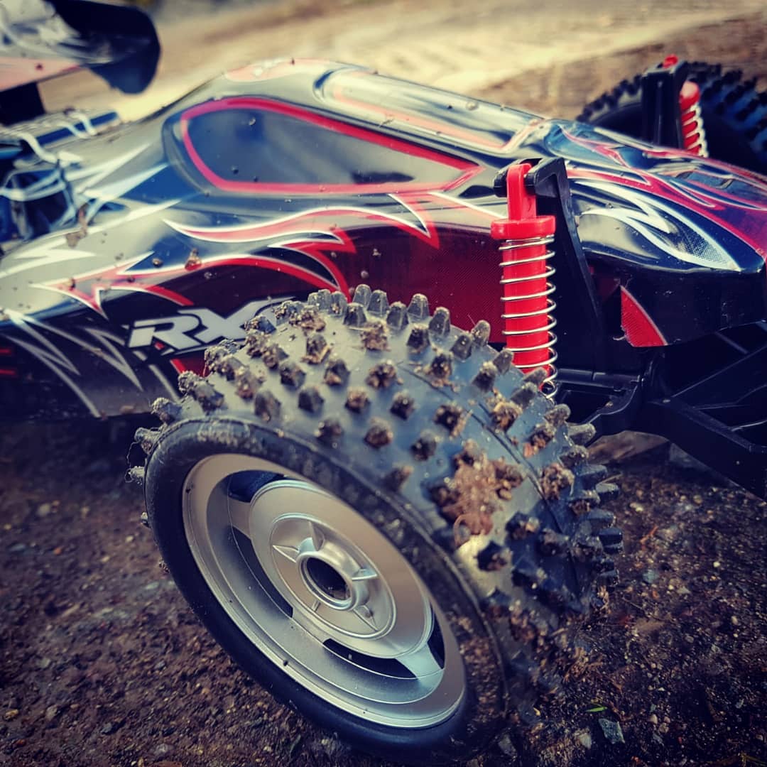 #weekseven of the #52WeekPhotographyChallenge totally forgot to post this yesterday 🤦‍♀️The challenge was a childhood memory and for this one I picked a remote car