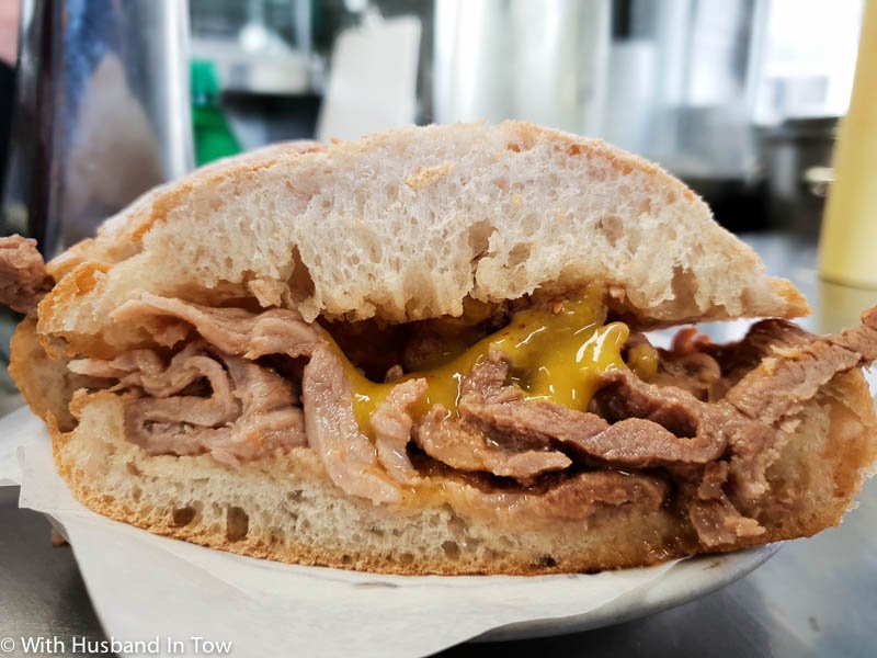MrEricJHoffman's tweet photo. What's it like to eat in #Lisbon 🇵🇹? Have a look https://t.co/3HW67AOBpB but be prepared to book a trip to #Portugal soon after. #FoodTravel #EatTheWorld #YouTube https://t.co/uvOCTNvrAJ