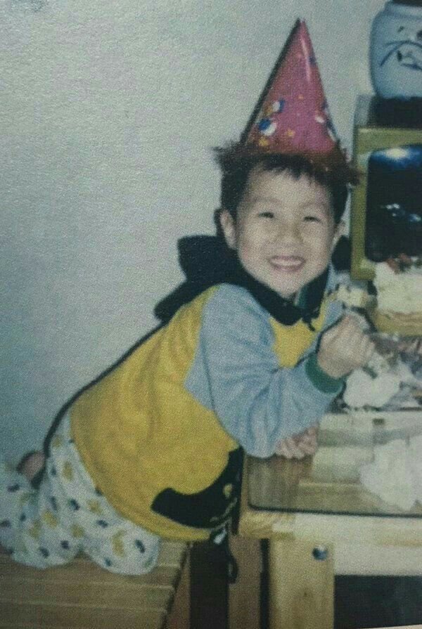 cutylicious_Bwi's tweet photo. #jHopeOurSunshine #호비 #HappyBirthdayJHope #SunshineHobiDay #HopeWorldParty @BTS_twt https://t.co/OiNMwC2yly