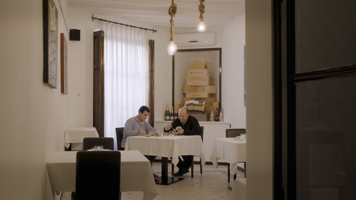 Si ahir et perderes #CuineresiCuiners no et preocupes, que ja el tenim penjat al web d’<a href="/apuntmedia/">apuntmedia</a>, capítol amb <a href="/RicardCamarena/">Ricard Camarena</a> i Fernando Molina (<a href="/cuinafernando/">La Cuina de Fernando</a>). Corre a veure’l!
👉bit.ly/2NcTcgD