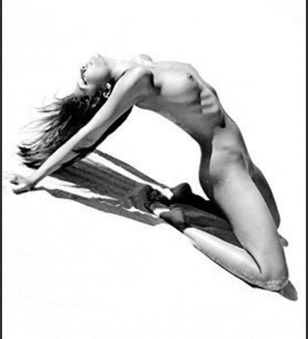 Lisa Haydon naked photoshoot.