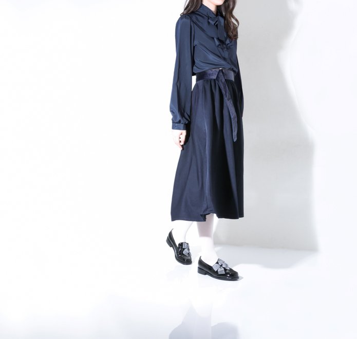 mayla_classic's tweet photo. ■365日プレゼントキャンペーン＜2/24 夜の部＞■

＼エントリー&amp;フォロー&amp;RTで応募完了／
ロクサーヌ・メルヴェイユ
mayla classicのアイテムを抽選で1名様にプレゼント🎁

▼エントリーは下記リンクから
https://t.co/LBn28pmaq7
締切 2/26 24:00

▼過去の当選者様を見る
https://t.co/jZ7L9AEZNk https://t.co/9sG6MdHBZq