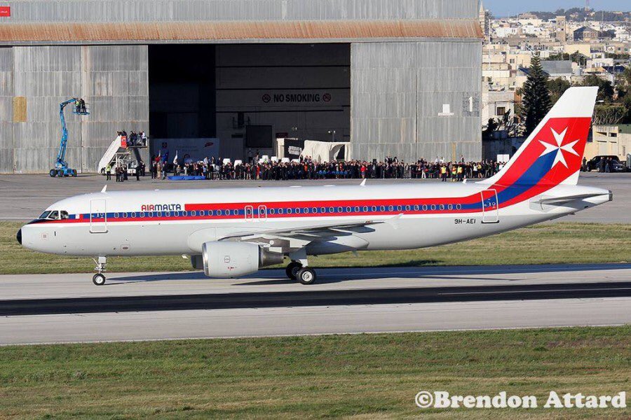 Seeing as how we’re all talking about the <a href="/British_Airways/">British Airways</a> 747 in #BOAC livery.... here is <a href="/AirMalta/">Air Malta</a> 9H-AEI #Airbus A320 aircraft in stunning #retro livery too. Love both of them.