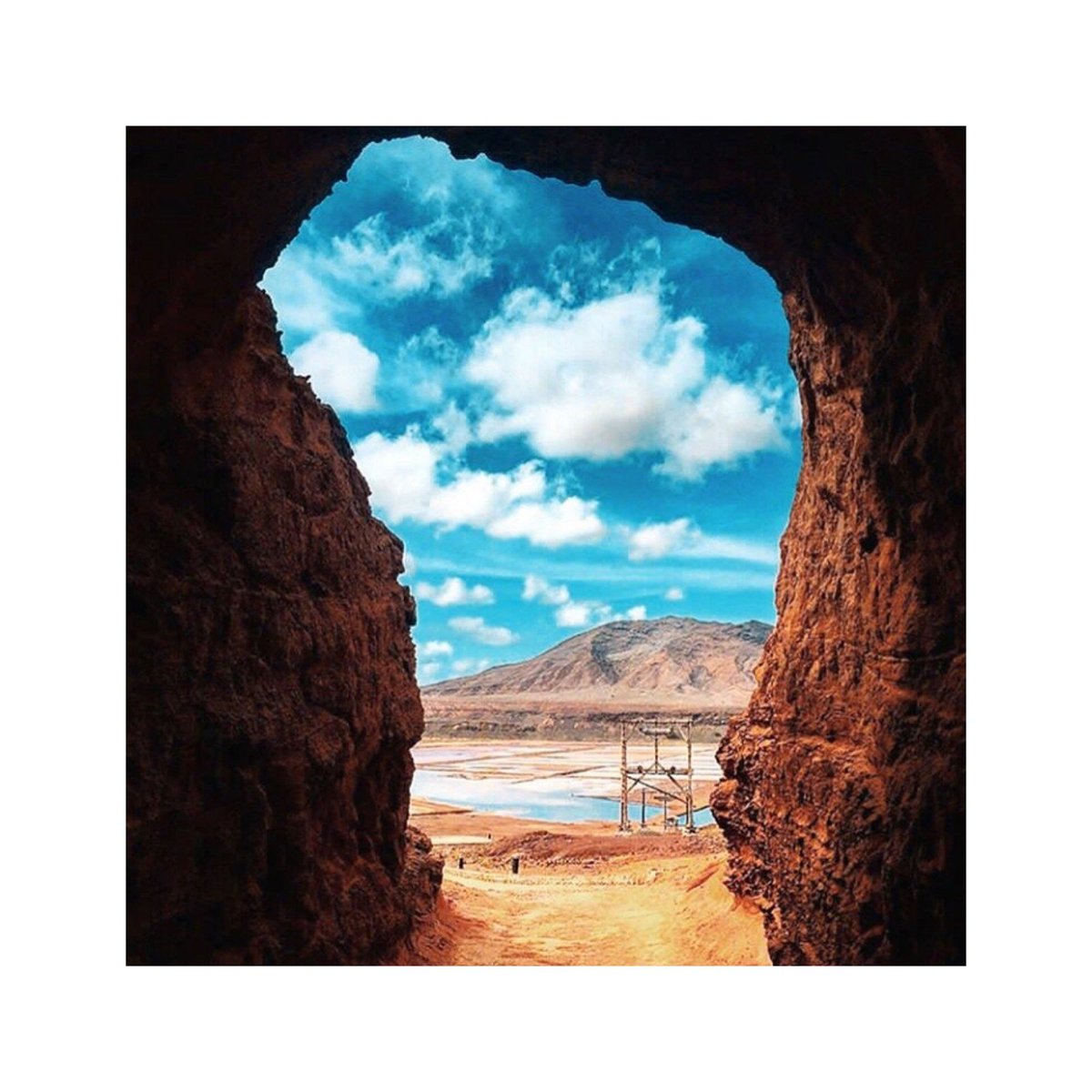 HCaboverde's tweet photo. Travel with love
📍Pedra de Lume. Cape Verde
📸 by @_oumoum_
#capeverde #caboverde #island #loveafric #travelafrica #photography #beauty #travelphotography #lifestyle #travelinspiration #trip #beach #africaloves #paradise #travelinspiration #africa #afrique #travelafrica https://t.co/6bIeGA99GF