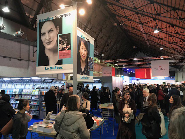 Le Québec @ANEL_QE a encore connu un franc succès à la @foirelivrebxl ! 69 séances de dédicace, 18 animations, de nombreuses rencontres entre lecteurs, auteurs et libraires et des centaines de livres vendus! Merci à tous nos visiteurs pour votre curiosité et votre fidélité! 🥳📚