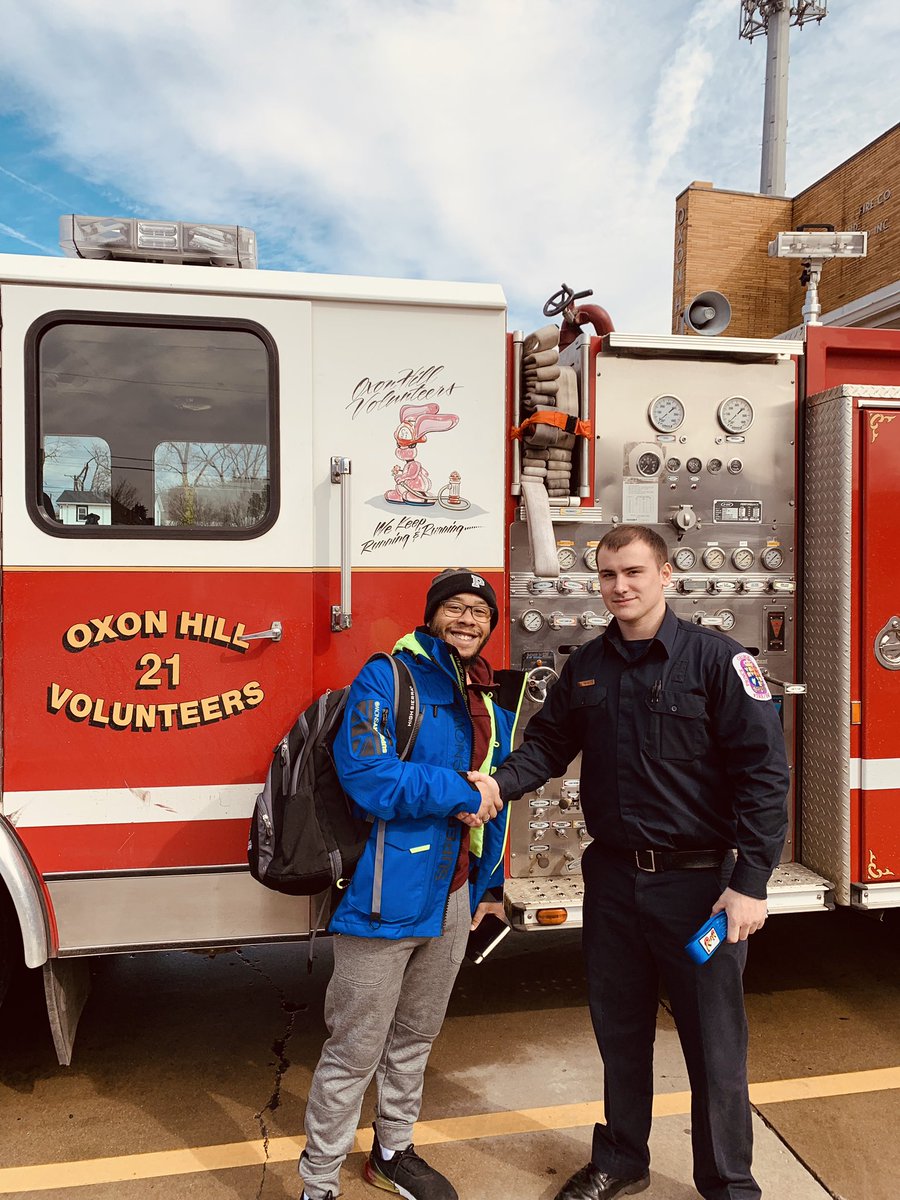 Dropping some knowledge on #FirstNet in my local community on the day off. @thepentagondon <a href="/DC_XFactor/">Xenia Williams</a> <a href="/jd4180/">John Denning</a> <a href="/404girl/">Betsy Francis</a>