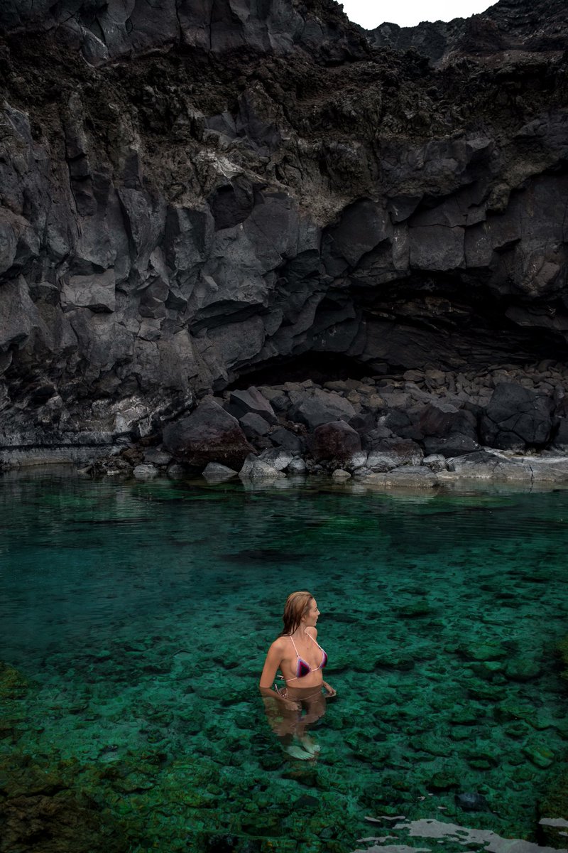 One of the most amazing places I have ever been to. La Palma Island, Canarias.

#travel #travelblog #traveller #CanaryIslands #bikini #fashion #naturalpool #vacationmode #vacation