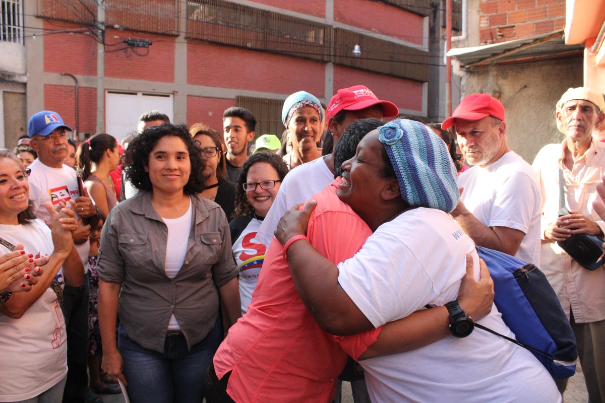 Erika Farías Peña tweet media