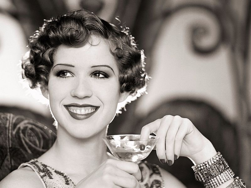 Happy Birthday to Molly Ringwald!    