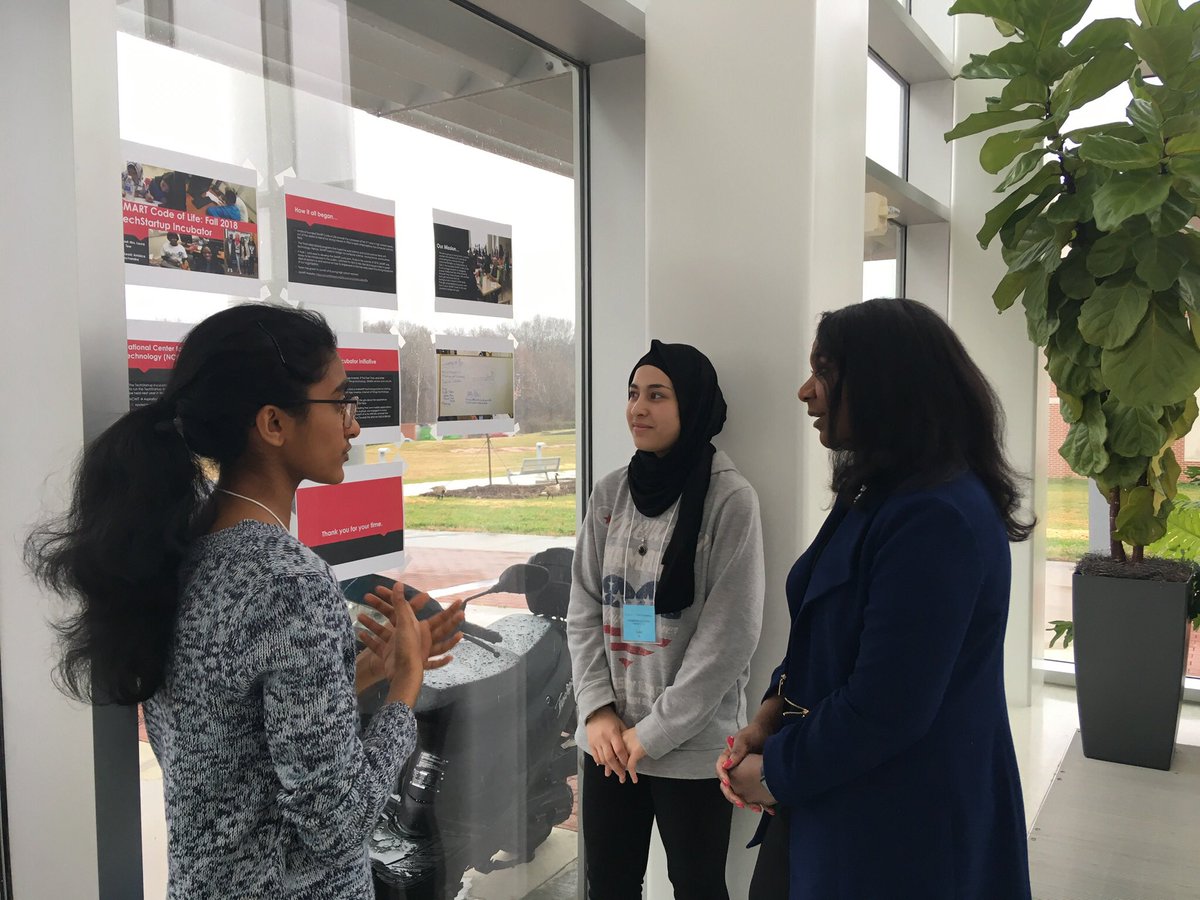 TriadTechSavvy's tweet image. Fabulous Saturday with amazing @JSNN2907 hosts, Dr. Herr and Dr. Obare, @UNCGChancellor @WhoIsHLM @AAUWGreensboro